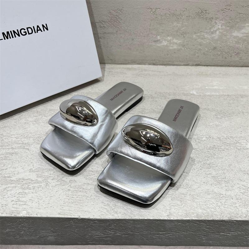 Fashion Women's Fashion Flat Sandals Summer New Square Head Shallow Mouth Open Toe Metal Buckle Soft Sole Non-slip Slippers