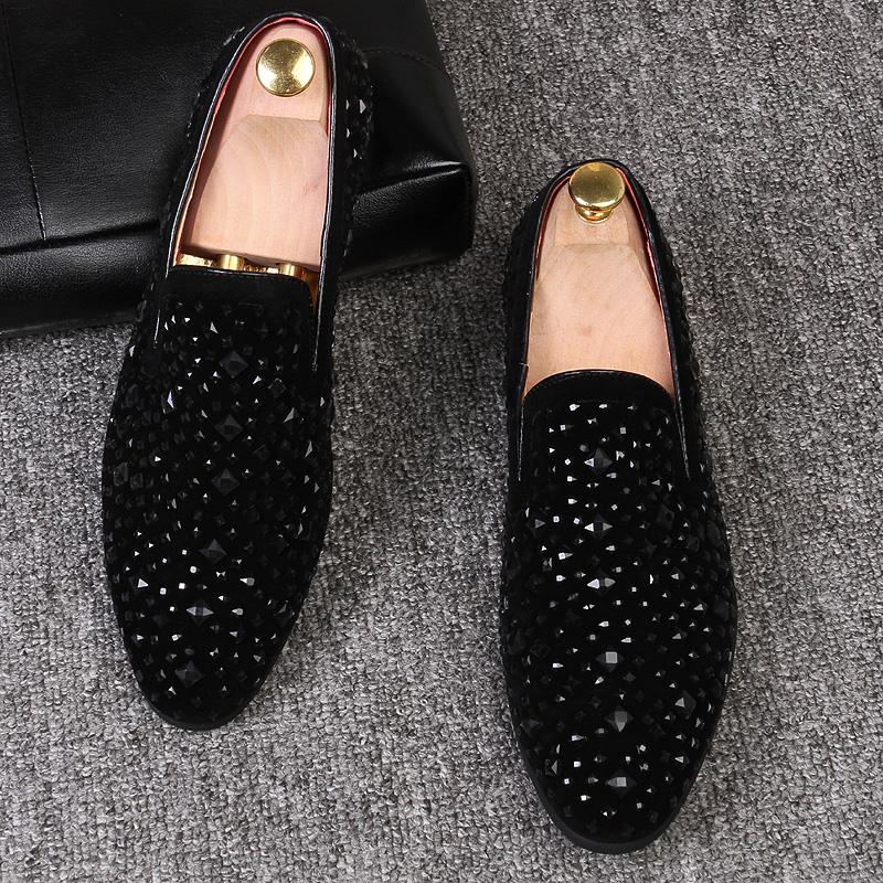 European Station Foot Set Loafers Korean Version Diamond-studded Low Top Rivets Pointed Leather Shoes for Men 46 47 Large Size