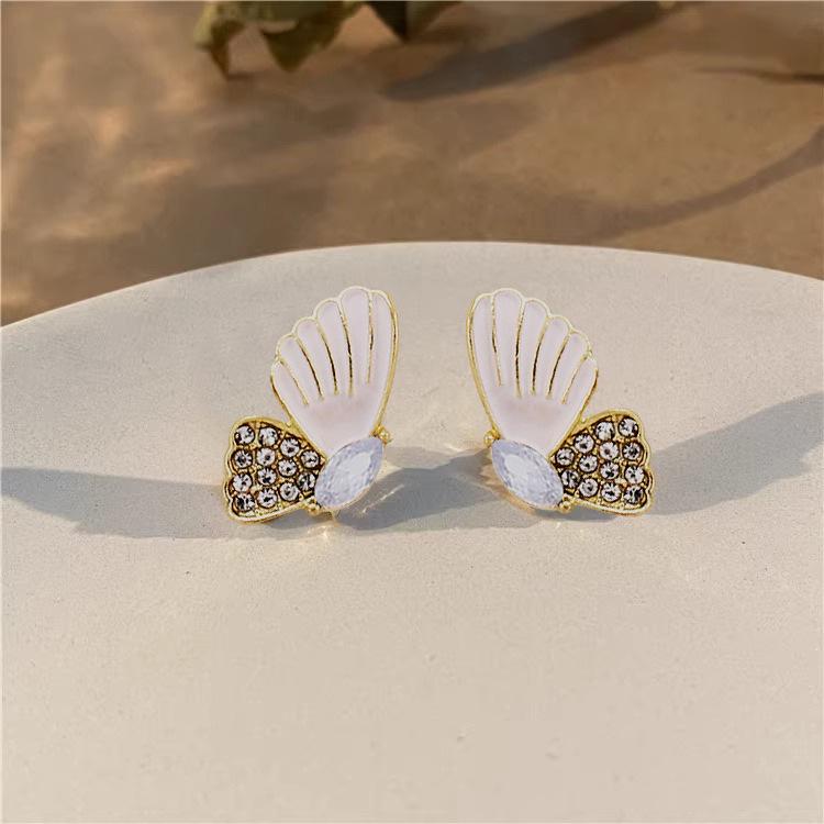 White Butterfly Stud Earrings: Versatile, Elegant, and Simple Fashion Jewelry for Women