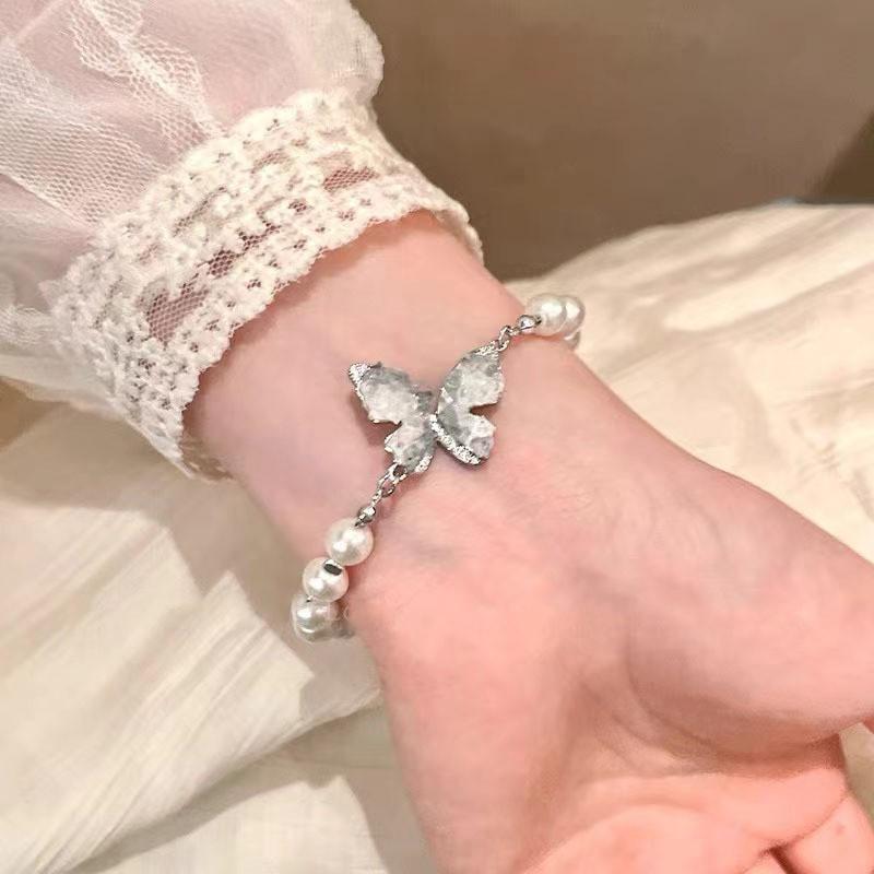 French Style Luxurious Pearl Butterfly Bead Bracelet Chic And Unique Jewelry Handmade