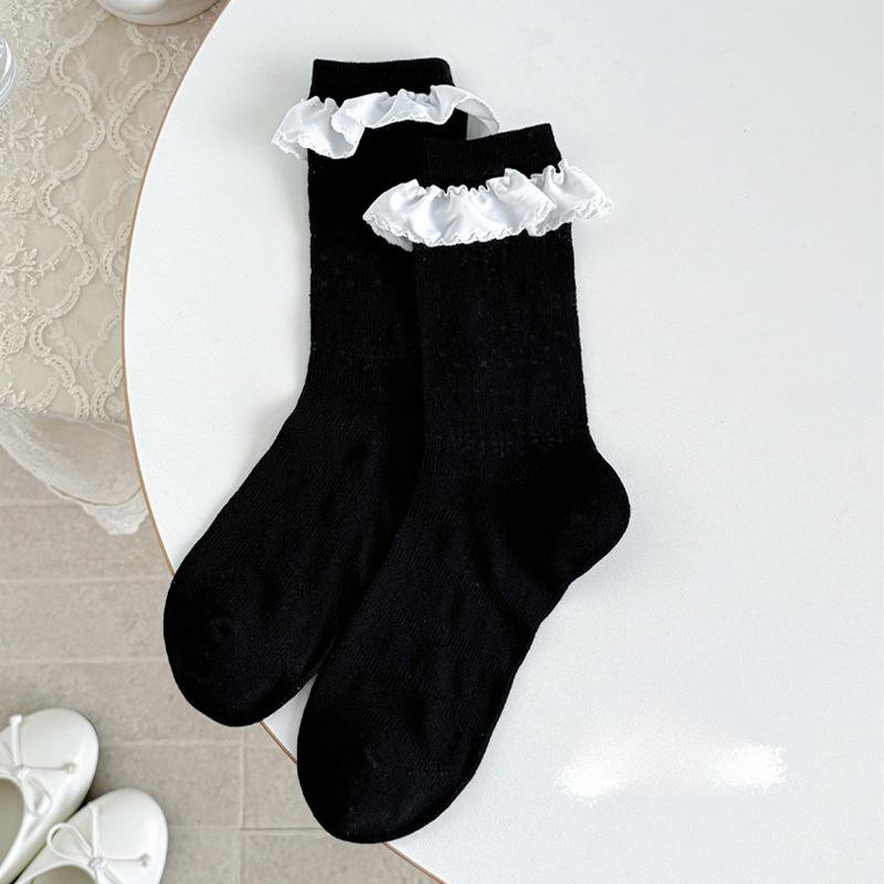 

Sockwear Featuring Long Tube Socks That Can Be Worn Outside, with Cute Summer White Lace Lolita Frills and Princess-style Lace-up Stockings. 1 pair чорний