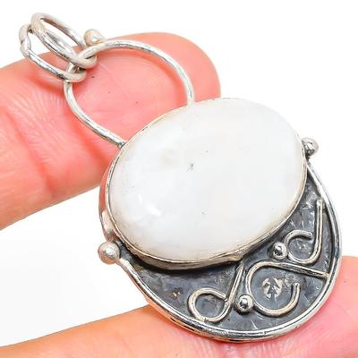 Natural Rainbow Moonstone Gemstone 925 Sterling Silver Pendant 2.09" O7m31
