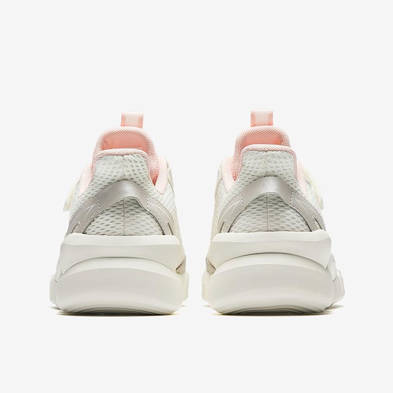 Anta Kids Synthetic Leather Fabric Versatile Soft Rebound Lightweight Shock Absorbing Breathable Anti-Kick Low-Top Kids Running Shoes A22525534