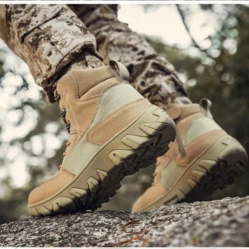 Plus Size 39-47 Men's Fashion Hiking Waterproof Boots Non-slip Lightweight Tactical Boots High Top Comfortable Military Shoes