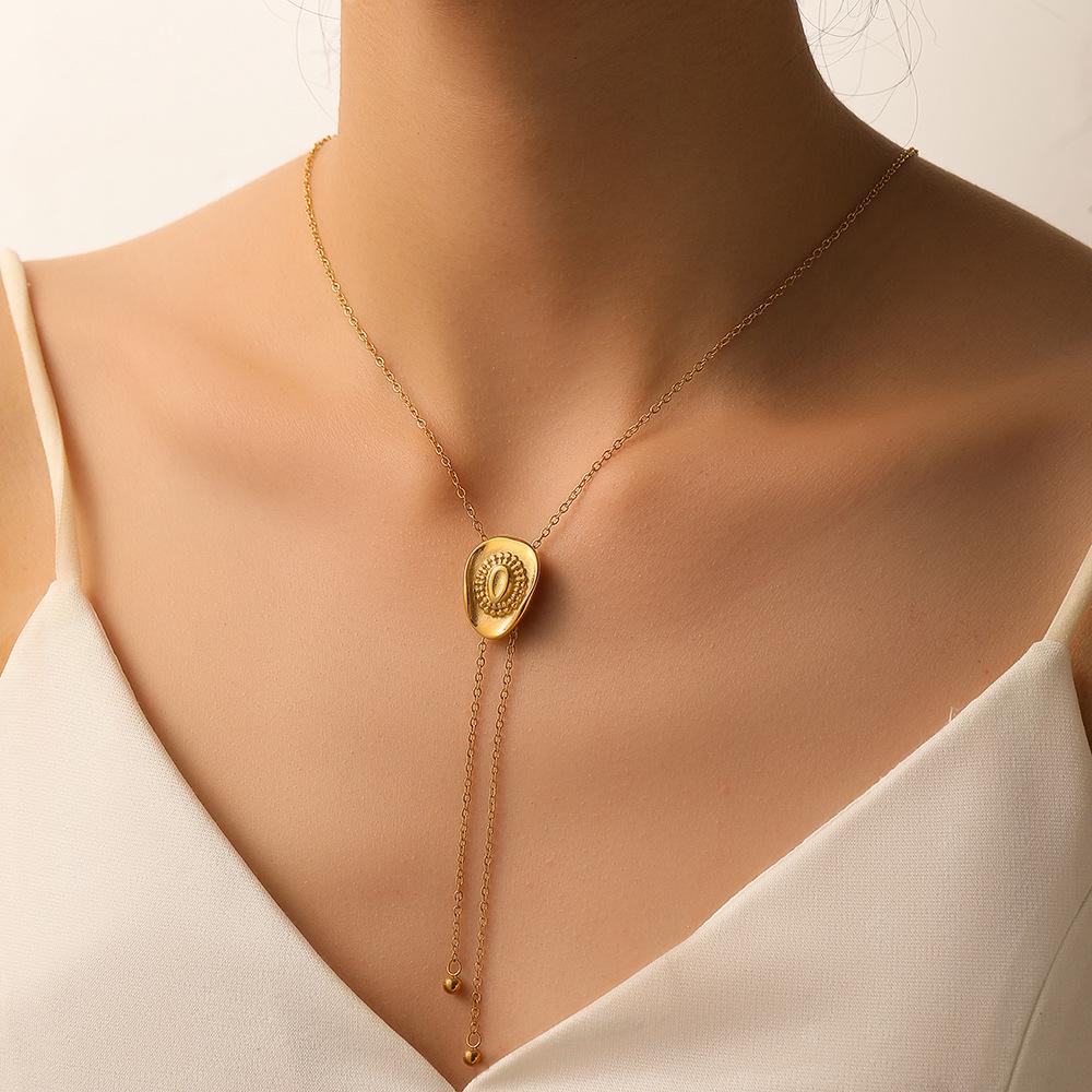 European & American Fashion Titanium Steel Pull-Out Tassel Necklace