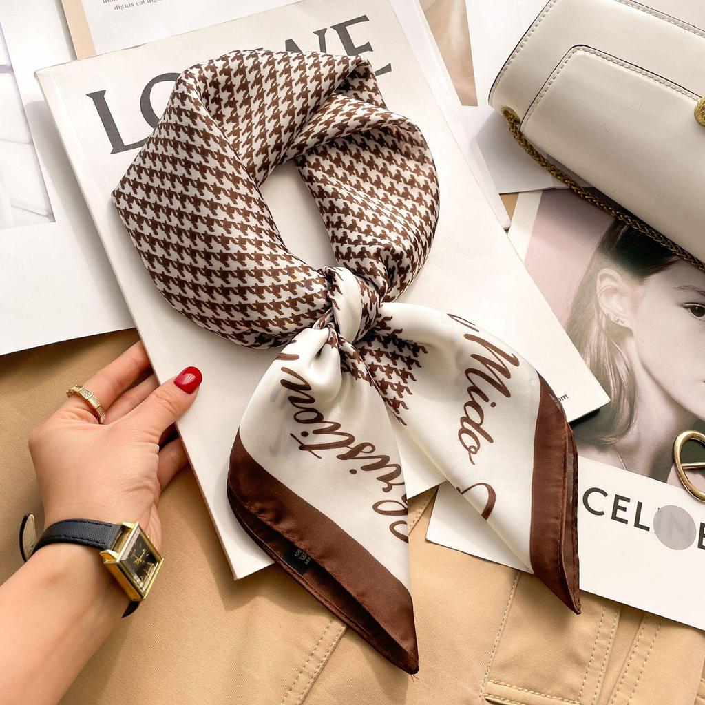 French Retro Silk Women's Square Scarf - Cashew Print, Versatile, High-End Accessory