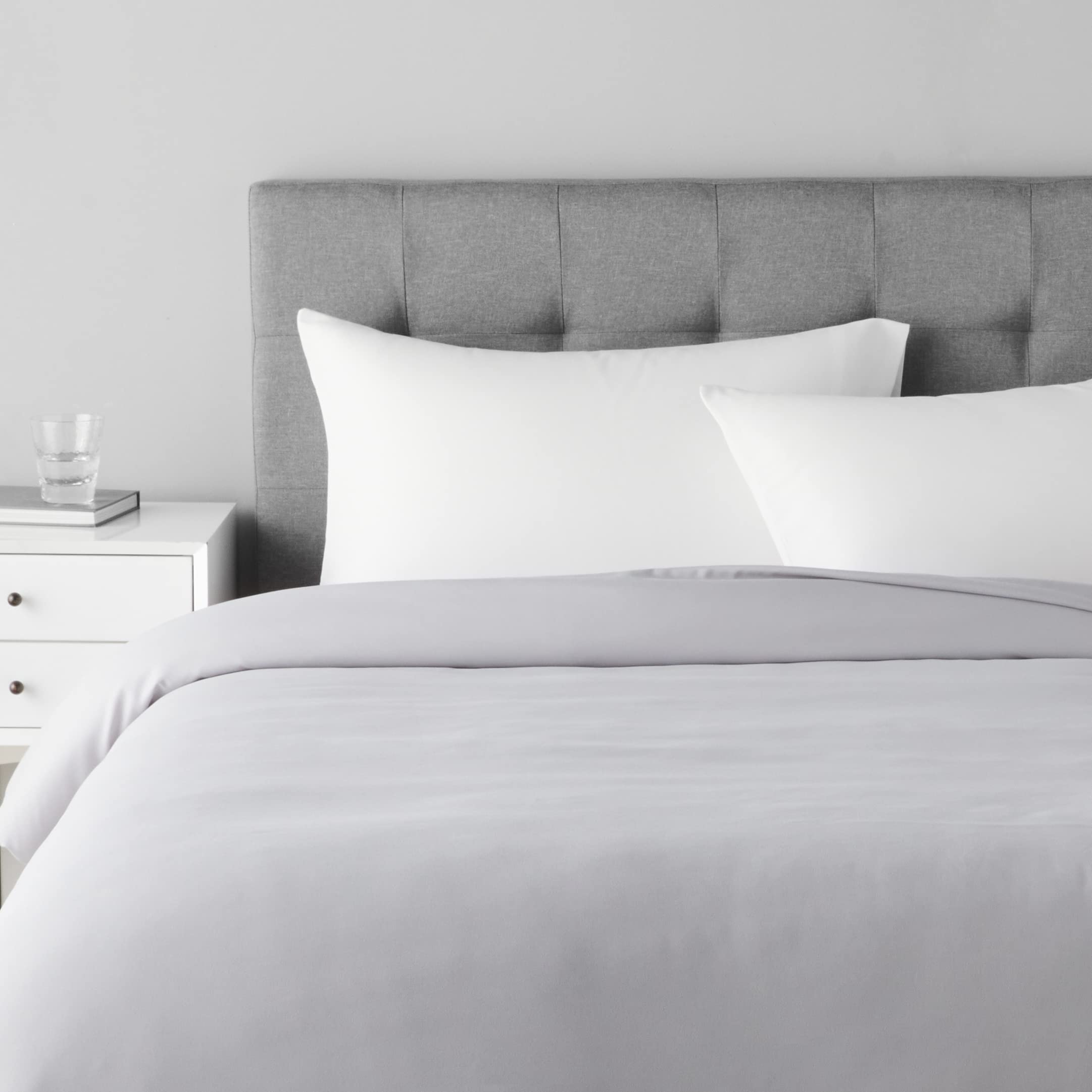 

Однотонный серый пододеяльник Amazon Basics, односпальный, Д210 х Ш150см