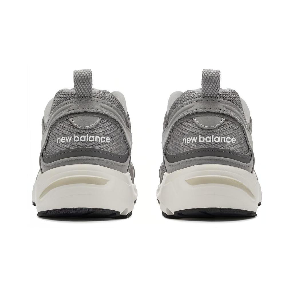 New Balance NB 878 Bequeme Abriebfeste Niedrige Laufschuhe Grau Kinder im Alter von 3-7 Jahren PV878MC1
