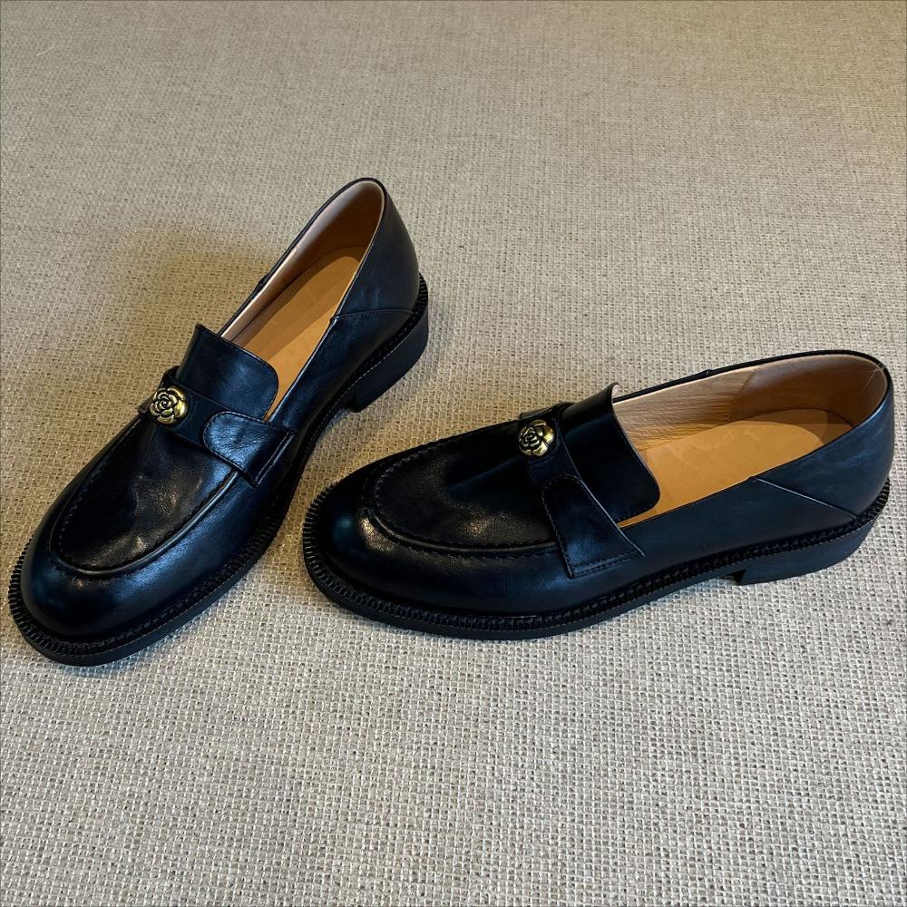 Leather Shoes for Women Spring and Autumn New One Foot Loafers for Women's Thick Heels Retro Thick Sole Round Toe Single Shoes