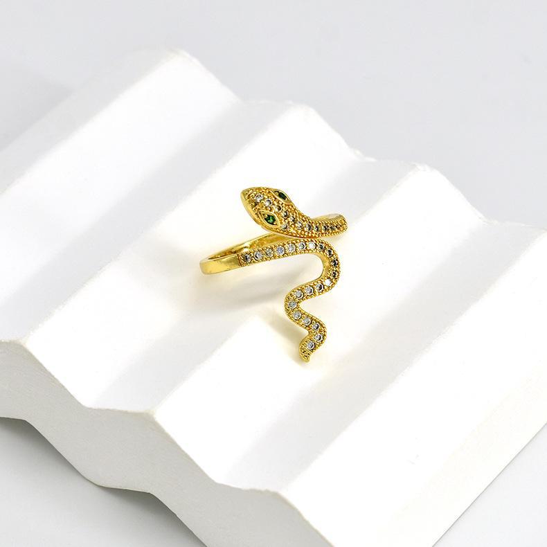 Retro European-American Snake Ring: Gold-Plated Copper Winding Animal Design