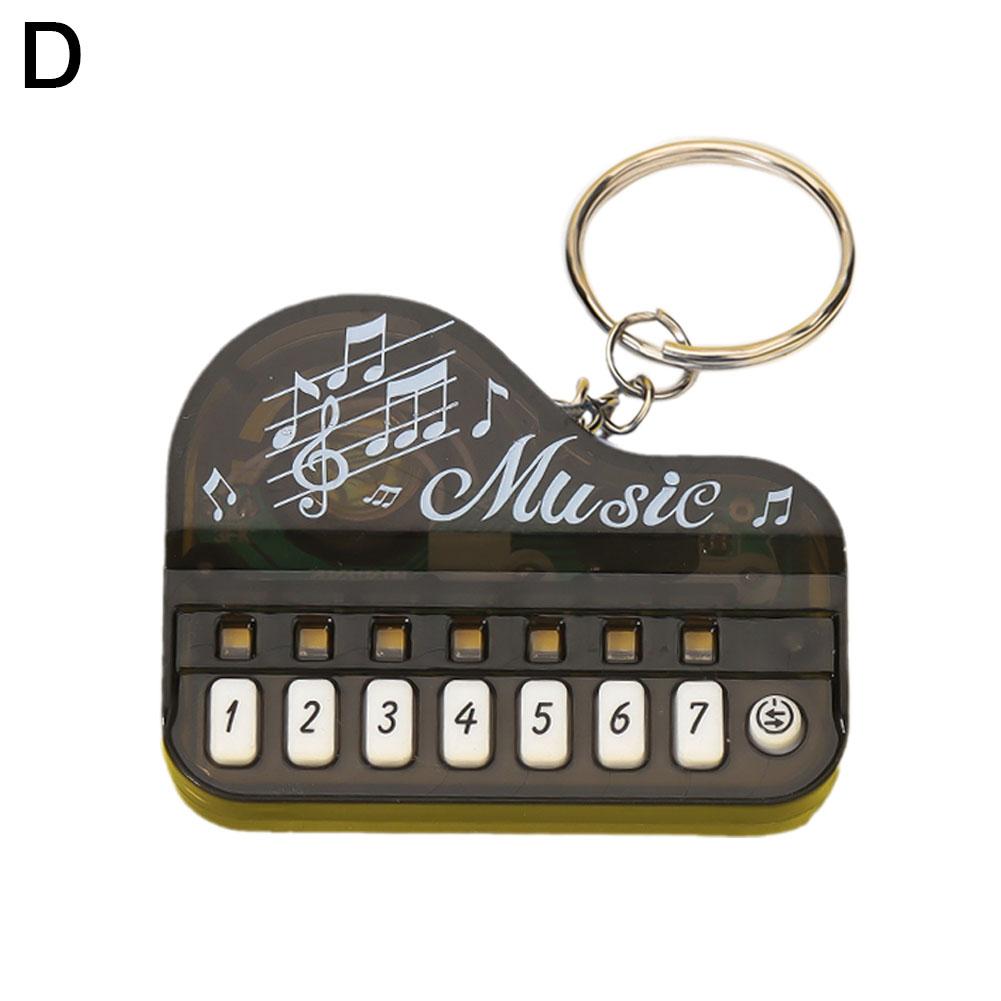 Mini Electronic Keyboard Keychain Portable Musical Instrument Toy Piano Keychain Mini Real Working Finger Piano Keychain