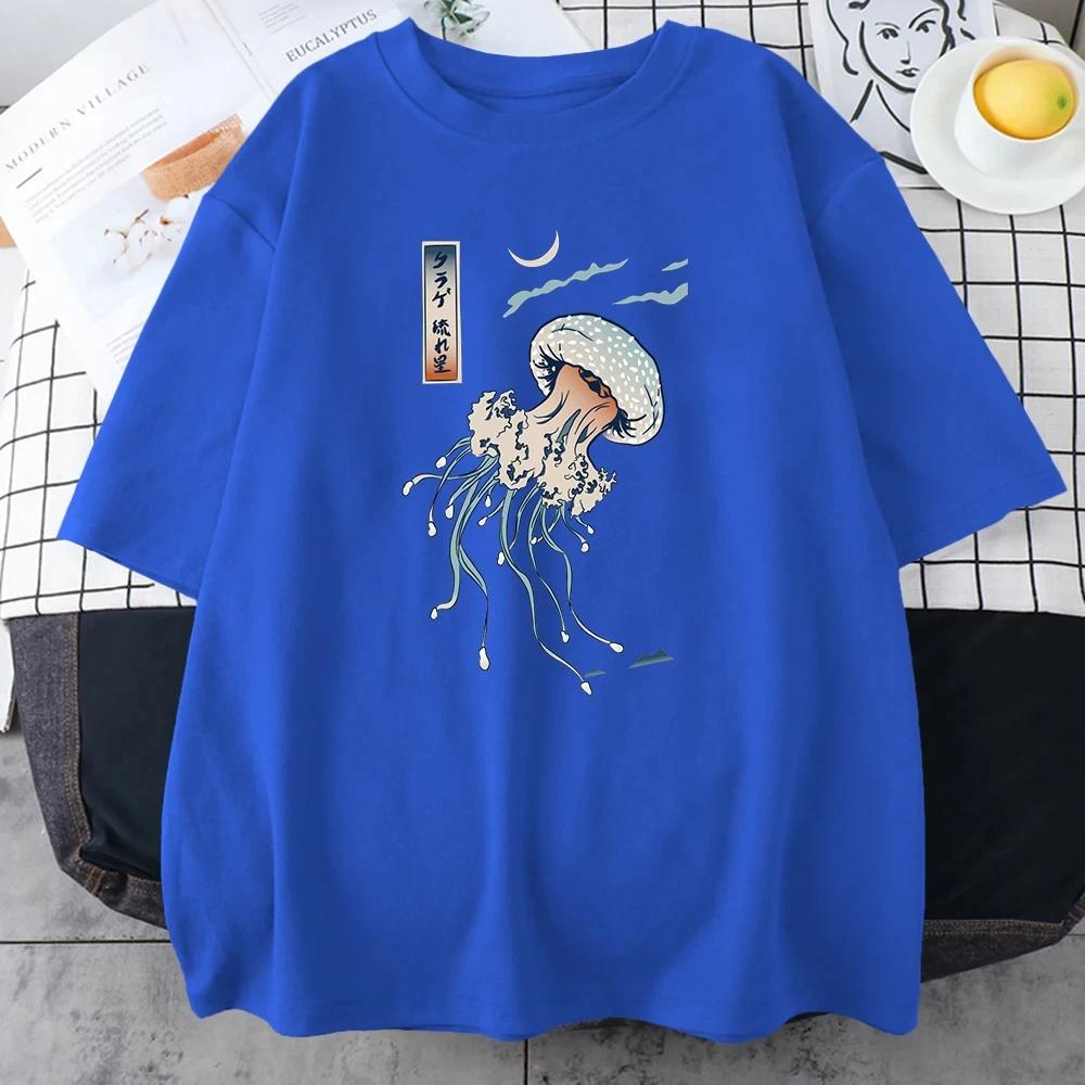 Swimming Colorful Jellyfish Print Men T-Shirt Japanese Harajuku O-Neck Tops All-math Oversize Vintage Unisex Cotton Short Sleeve