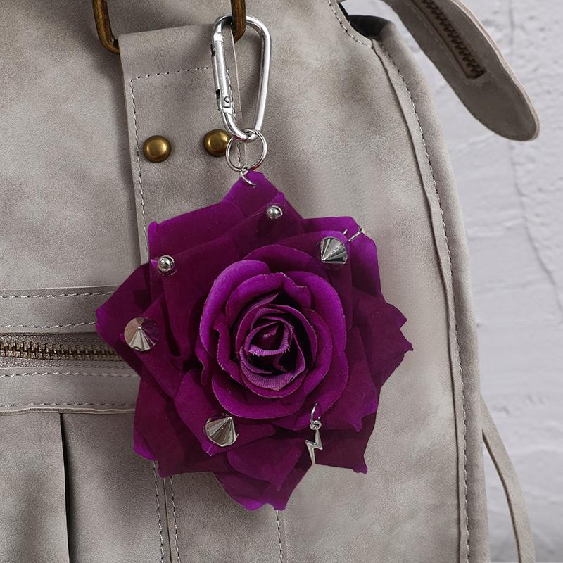 

Женский Девичий Брелок Шикарные Поделки Панк Стиль Искусственный Цветок Подвеска для Подарочного Пакета Модные Аксессуары 4 Цвета фиолетовый