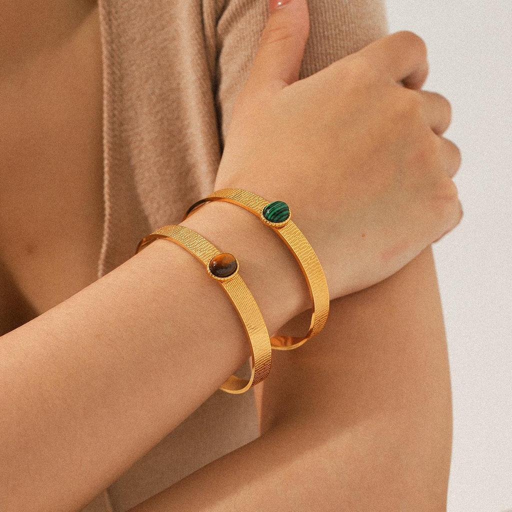 Titanium Steel Open C-Shaped Bracelet with Turquoise Inlay - Stylish, Non-Fading Women's Jewelry