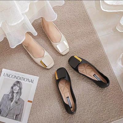 Flat Sole Single Shoes for Women with Small Leather Solid