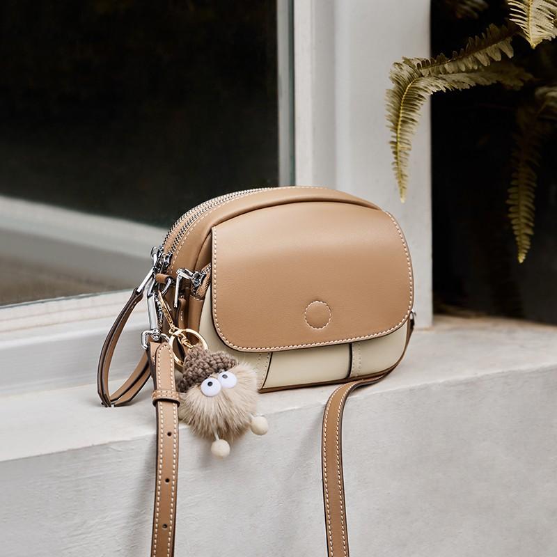 Fashionable and Versatile One-shoulder Crossbody Mini Square Bag and A Simple Soft Leather Bag for Women