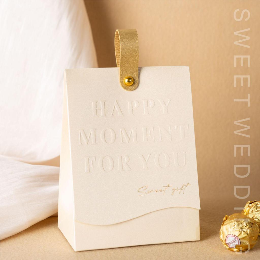 Creative Wedding Favor Candy Gift Boxes and Bags