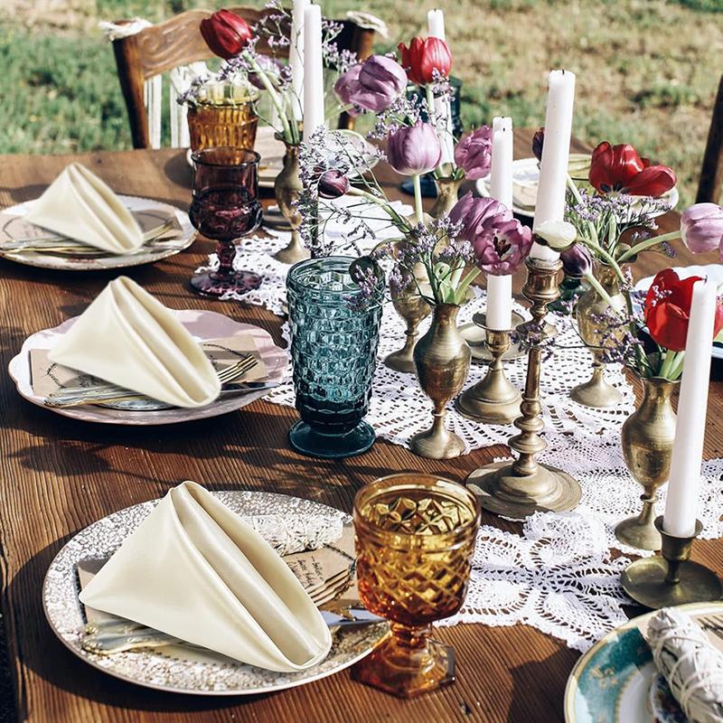 

24 шт. атласных салфеток темно-зеленого цвета, квадратные, 12x12 дюймов, мягкие салфетки для стола, для романтической свадебной вечеринки, рождественского ужина, украшения