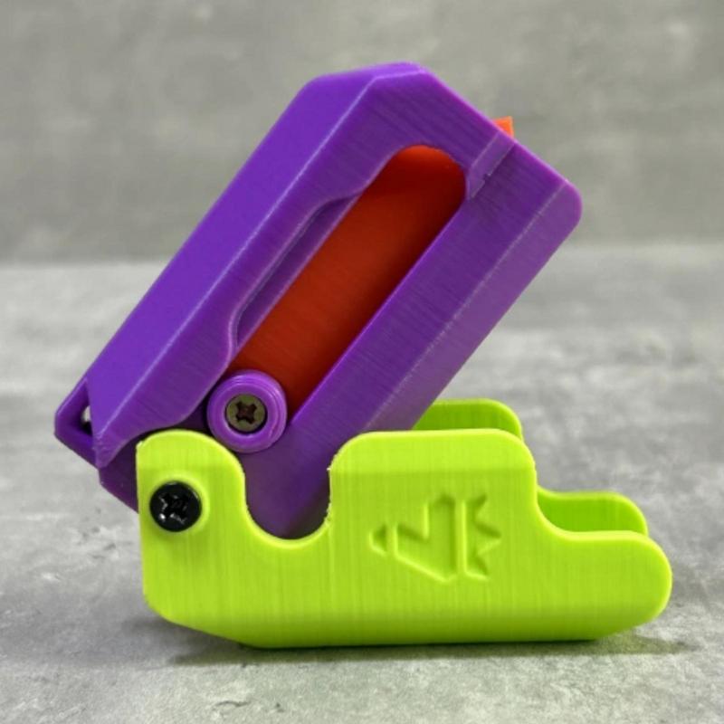 Funny 3D Printing Gravity Jump Small Radish Knife Kids Decompressions Toy Mini Model Student Prize Pendant Magic Tricks Props