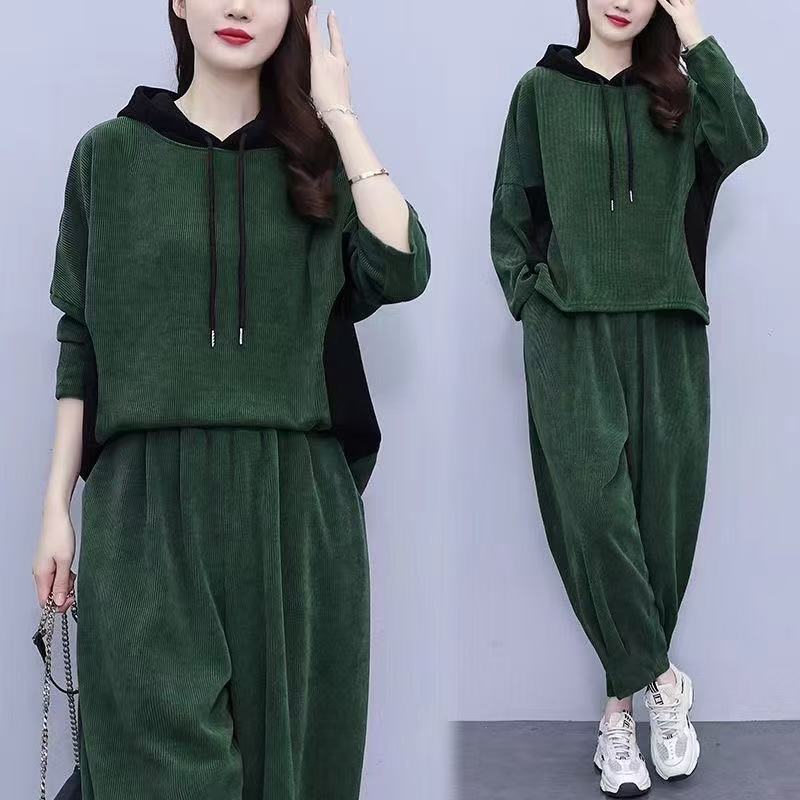 Plus Size Casual Hooded Fashion Suit Autumn Corduroy Large Size Fat Mother Slim Casual Two-piece Suit