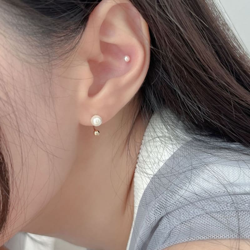 Youngglow 14k doppelseitiges Perlenkugel-Piercing