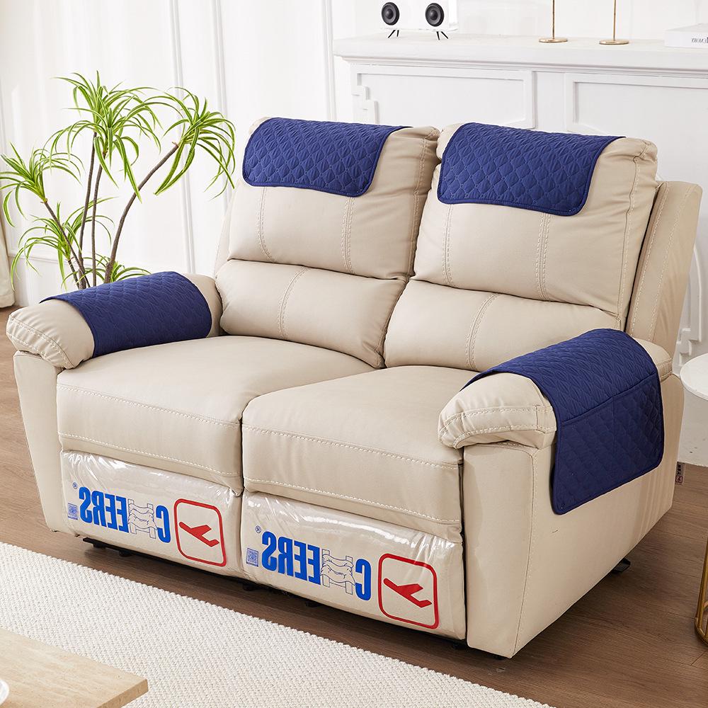 Dreiteilige Sofagarnitur: Armlehnenbezug, Kopfstützenkissenbezug & Armlehnenbezug mit Taschen