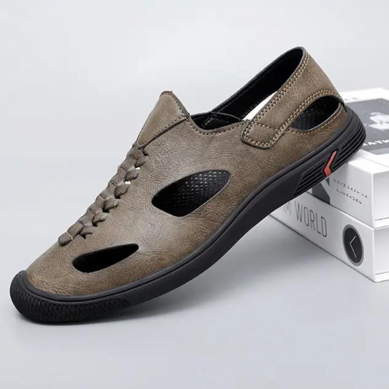 Men Fashion Breathable Sandals Summer New Hollow Lightweight Comfortable Breathable Sneakers Non-slip Casual Daily Beach Shoes