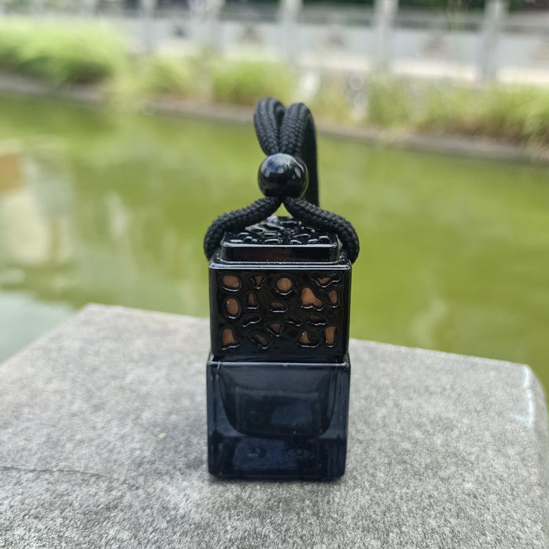 1Pc Car Perfume Empty Bottle Pendant Fragrance Oil Diffuser Rearviewmirror Car Interior Car Mounted Perfume Hanging Empty Bottle