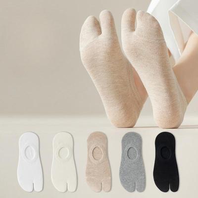 Japanese Style Two Finger Cotton Socks Unisex Clog Socks Polyester Toe Separation Socks Kimono Flip Flop Sandal Split Toe Sock