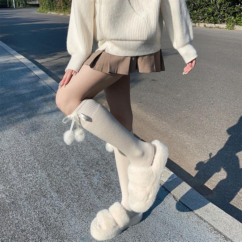 Damen kniehohe Socken Strümpfe Lolitas Schleife Schnürung Wadenstrümpfe Bommel Oberschenkelhohe Strümpfe Süß Niedlich Überknie-Socken