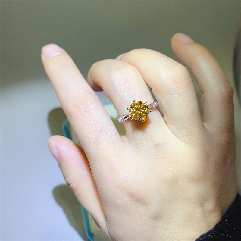Fashionable Champagne Yellow Moissanite Ring and Earring Set with Six-Claw Design