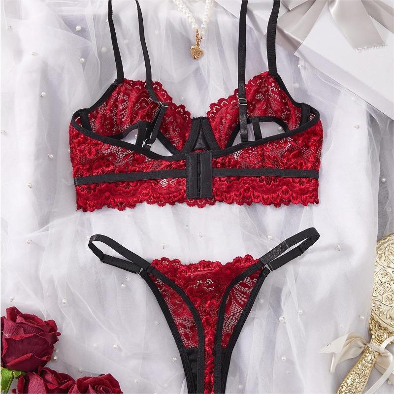 Hot-selling exy lingerie sets sexy red embroidery hollowed-out lingerie set