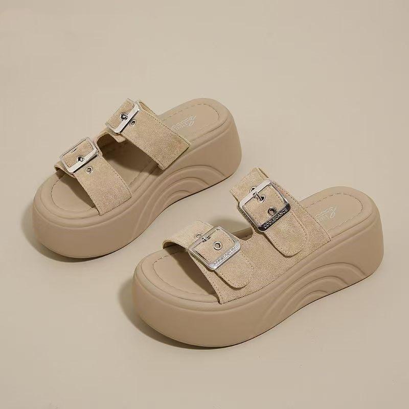 Premium thick-soled slippers women's summer outer wear 2025 new small height-increasing cool slippers seaside beach sandals