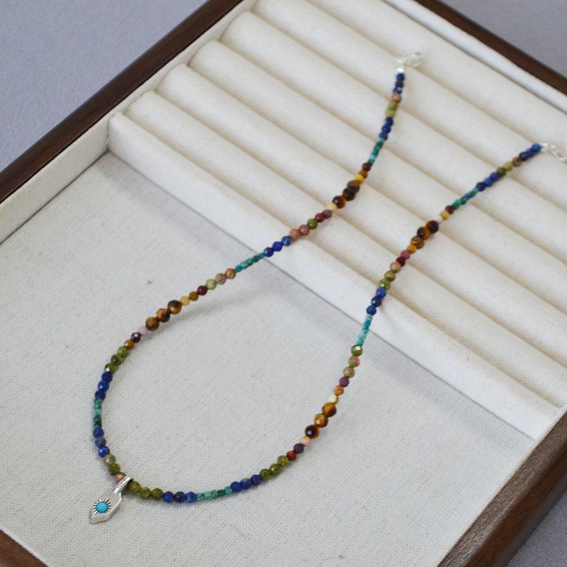 

Французский романтический ретро литературный бирюзовый кулон цветной многоцветный драгоценный камень бисерное ожерелье контрастного цвета универсальная ключичная цепочка для женщин