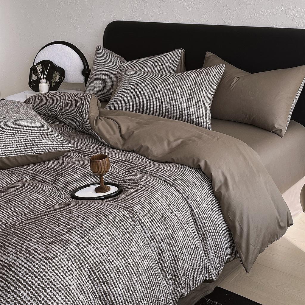 High End Nordic Style Cotton Yarn Dyed Jacquard Four Piece Set [Monok/Simple Luxury]