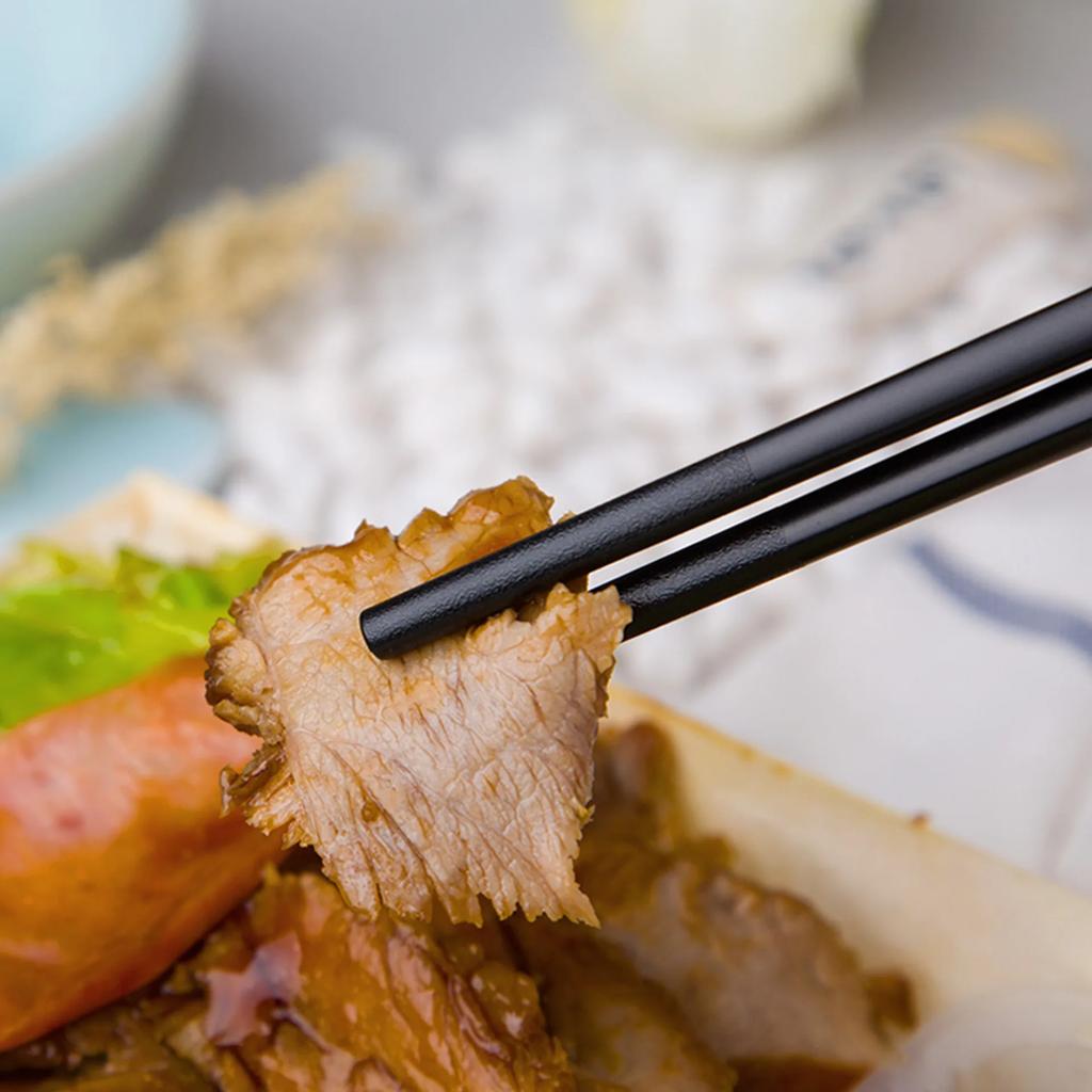 5 Pairs Korean Chopsticks Japanese Alloy Chopsticks Sushi Sticks Reusable Chop Sticks Kitchen Tableware Tool Accessories