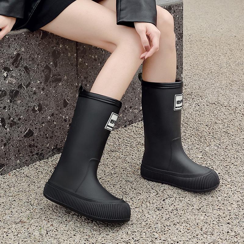 

Женские высокие резиновые сапоги в японском стиле с флисовой подкладкой, водонепроницаемые - Нескользящие, легкие и износостойкие. 40-41