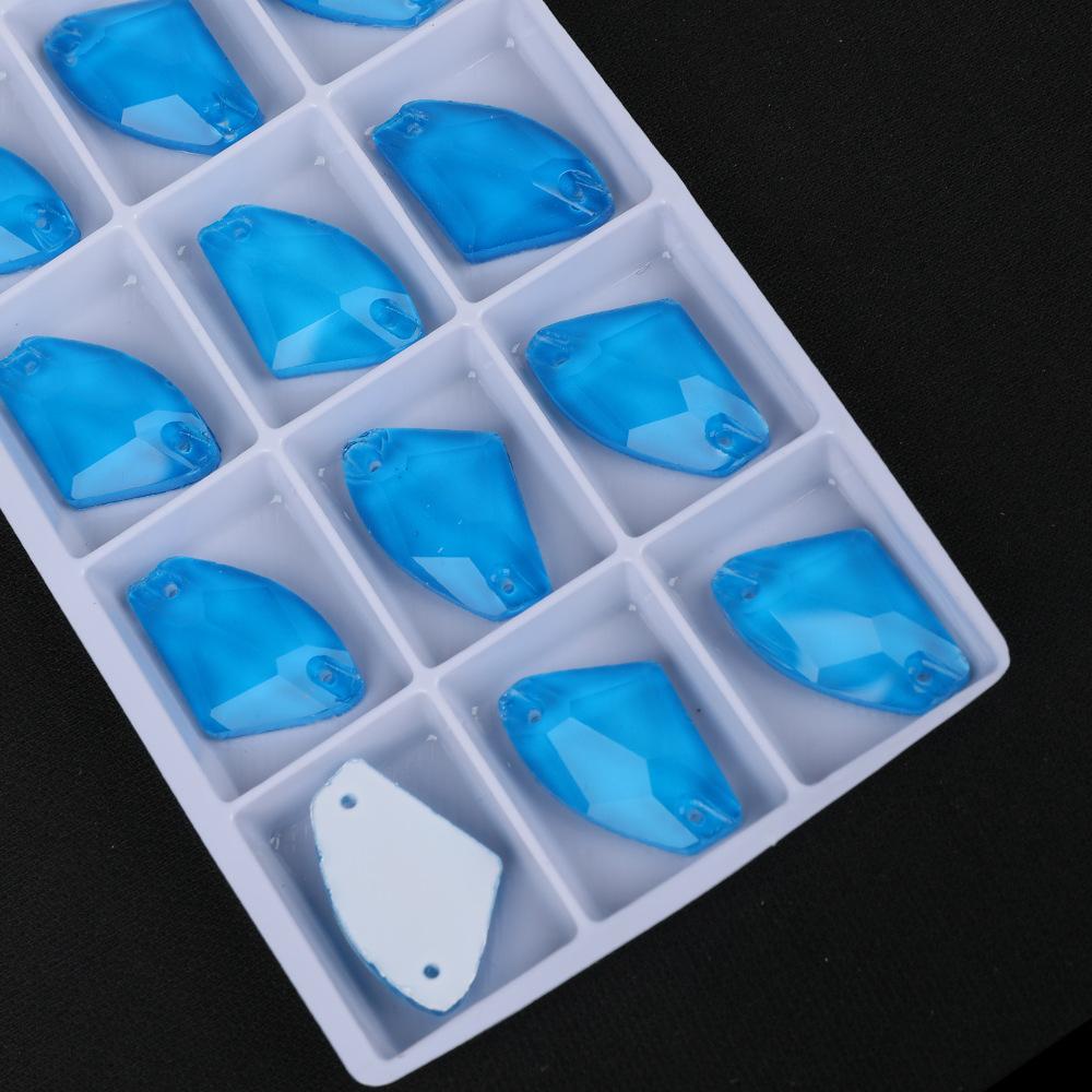 Weichen Fluorescent Double-Hole Flat-Bottomed Axe Glass Hand-Sewn Diamond Decoration Dopamine Color Diy Wedding Decoration Clothing Matching