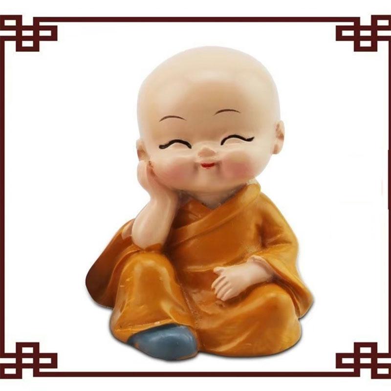 1 Set İçinde 4 Adet Bebek Buda Heykeli Kung Fu Keşiş Heykeli Araba Aksesuarları