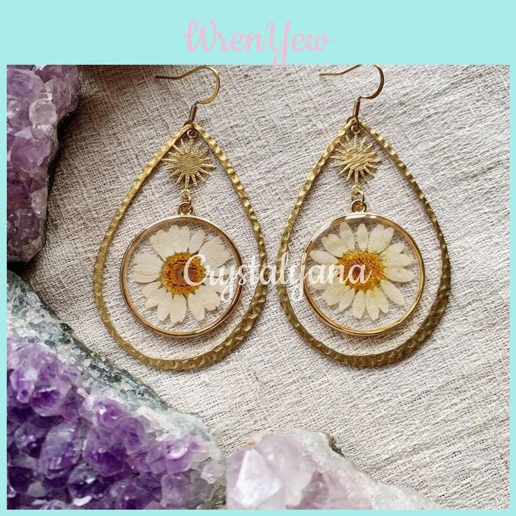 Bohemian Daisy Pendant Earrings With Alloy Water Drop Shape For Womens Summer Fashion