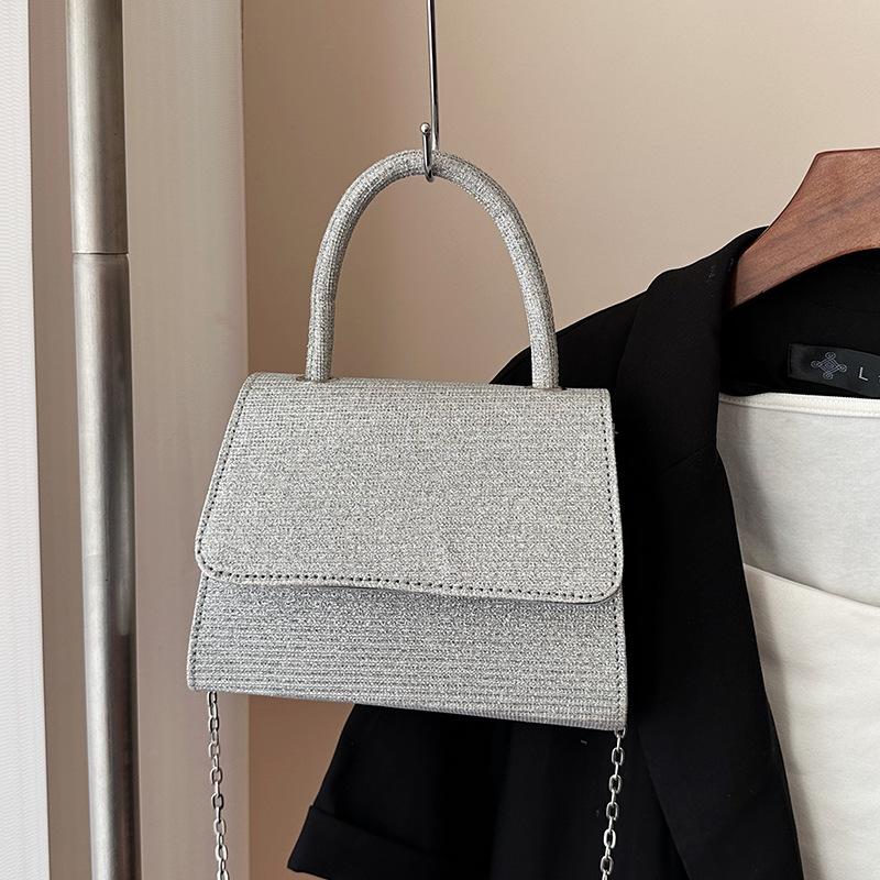 New light luxury high-end texture women's handbag solid color simple and versatile temperament shoulder messenger bag