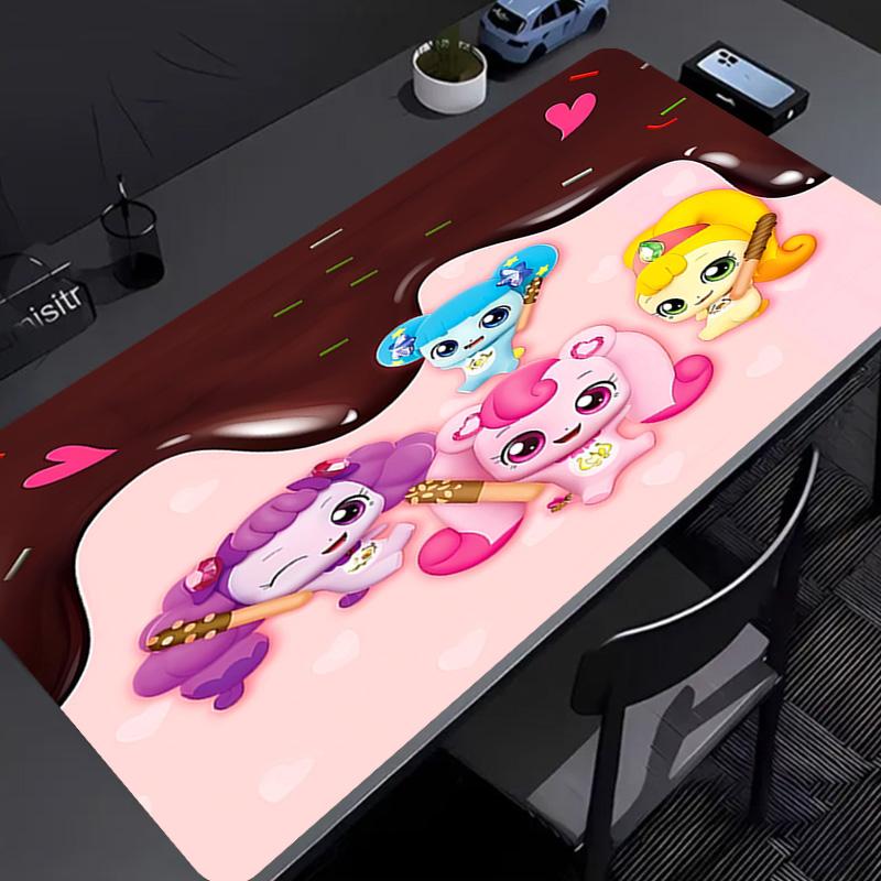 Catch! Teenieping2 Mouse Pad - Non-Slip Rubber Base, Smooth Surface for Work,Gaming,Office,And Home Use, Desk Mouse Pad