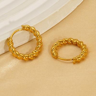 2026 Vergoldete Ohrringe Damenmode Pendeln Einfach Exquisit Verdreht Runde Ohrringe Ohrstecker Schmuck