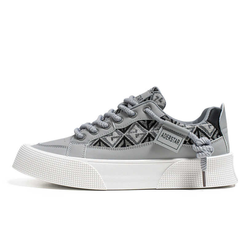 Fashion PU Leather Platformed Men's Sneakers Size 36 Loafers Shoes Skate Luxury Designer Boots Sports Universal Brands New Season
