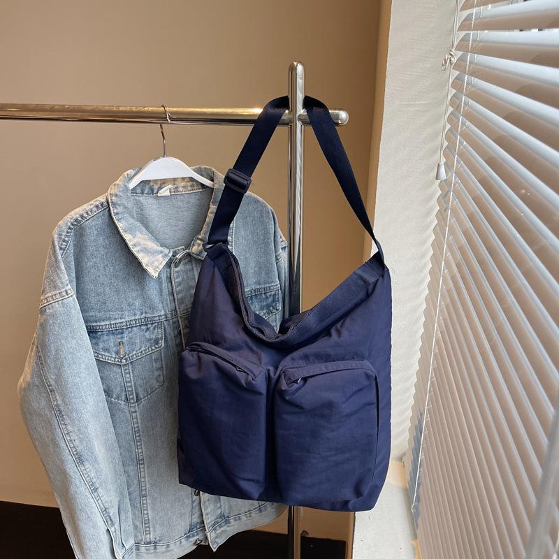 Large capacity tote bag women's bag spring and summer new simple messenger bag women's fashion commuter shoulder bag