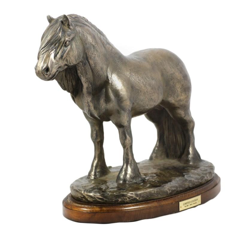 Koń Rasy Fell Pony - Ogier - Statuetka Z Koniem, Sylwetka Konia Na Drewnie, Prestiżowa Nagroda W Konkursie Marki Art-Dog