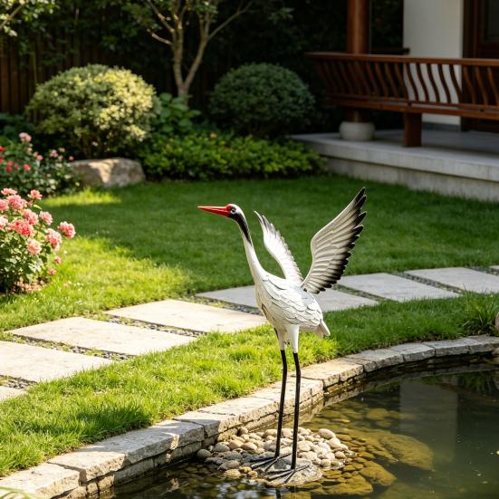 Statua Metallica Design Airone, Decorazione Artistica in Metallo Fatta a Mano per Giardino, Scultura da Giardino Resistente alle Intemperie per Patio Esterno Prato Laghetto Regalo