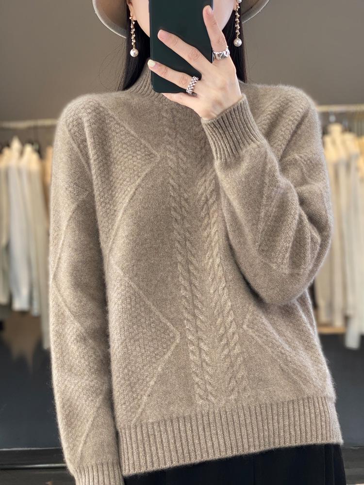 Women's Heavyweight Wool Cable Knit Sweater - Half-High Collar Loose Pullover