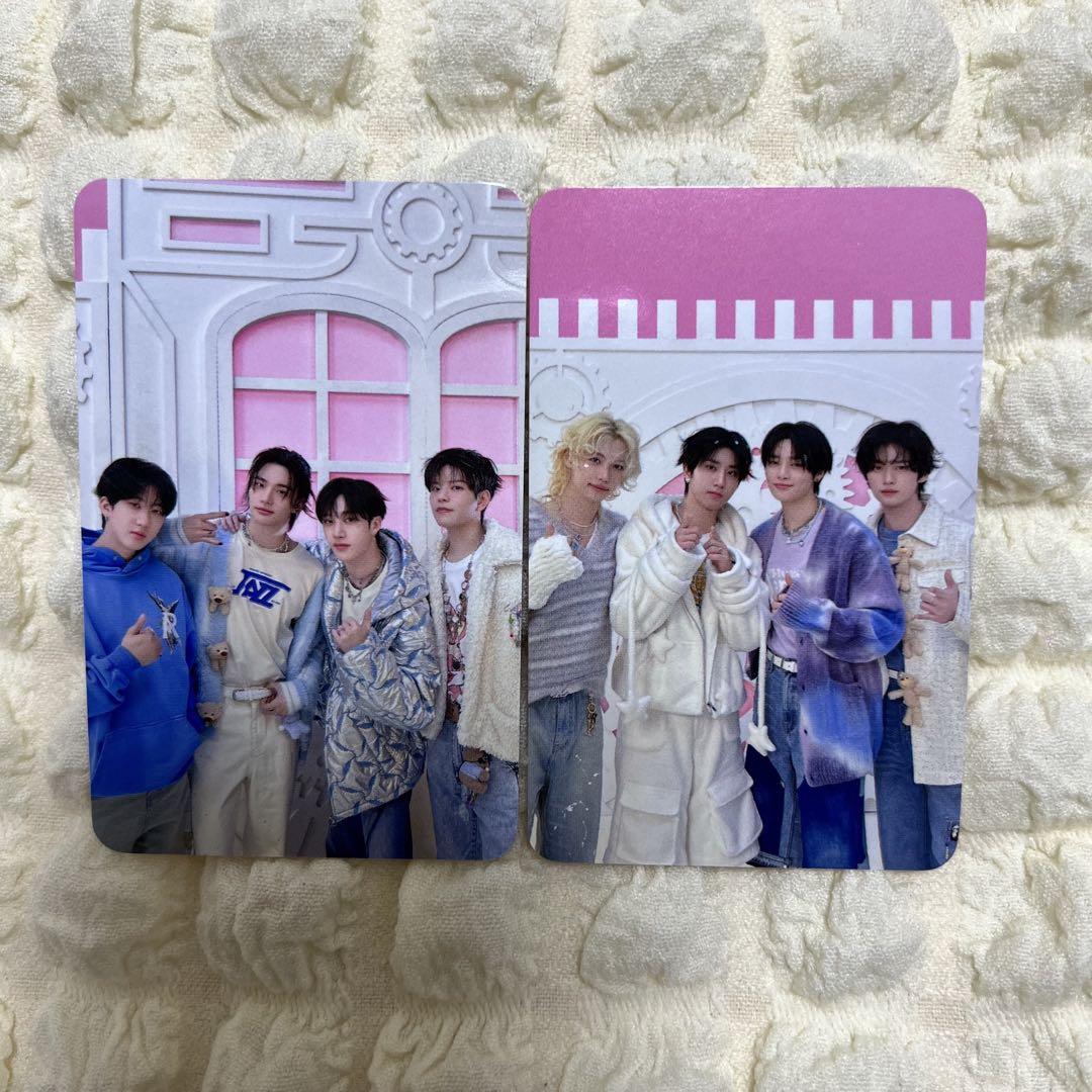 

[USED] StrayKids TRACK JACKET Enclosed Trading Card SET of 2