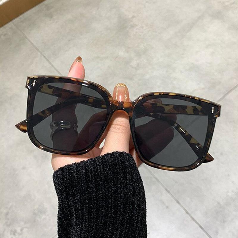 New Square Sunglasses Women Designer Luxury Cat Eye Sun Glasses Female Classic Vintage Eyewear UV400 Outdoor Gafas De Sol